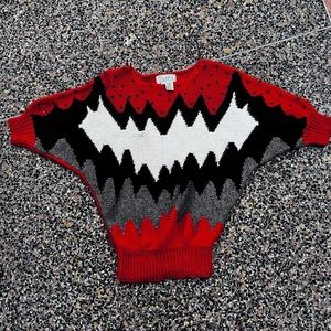 Nannell vintage short sleeve batwing hand knitted sweater. Size small